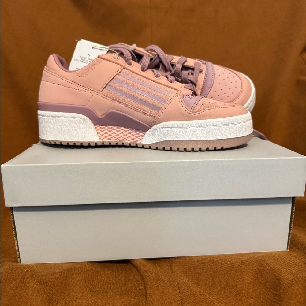 Adidas Forum Bold in Wonder Mauve